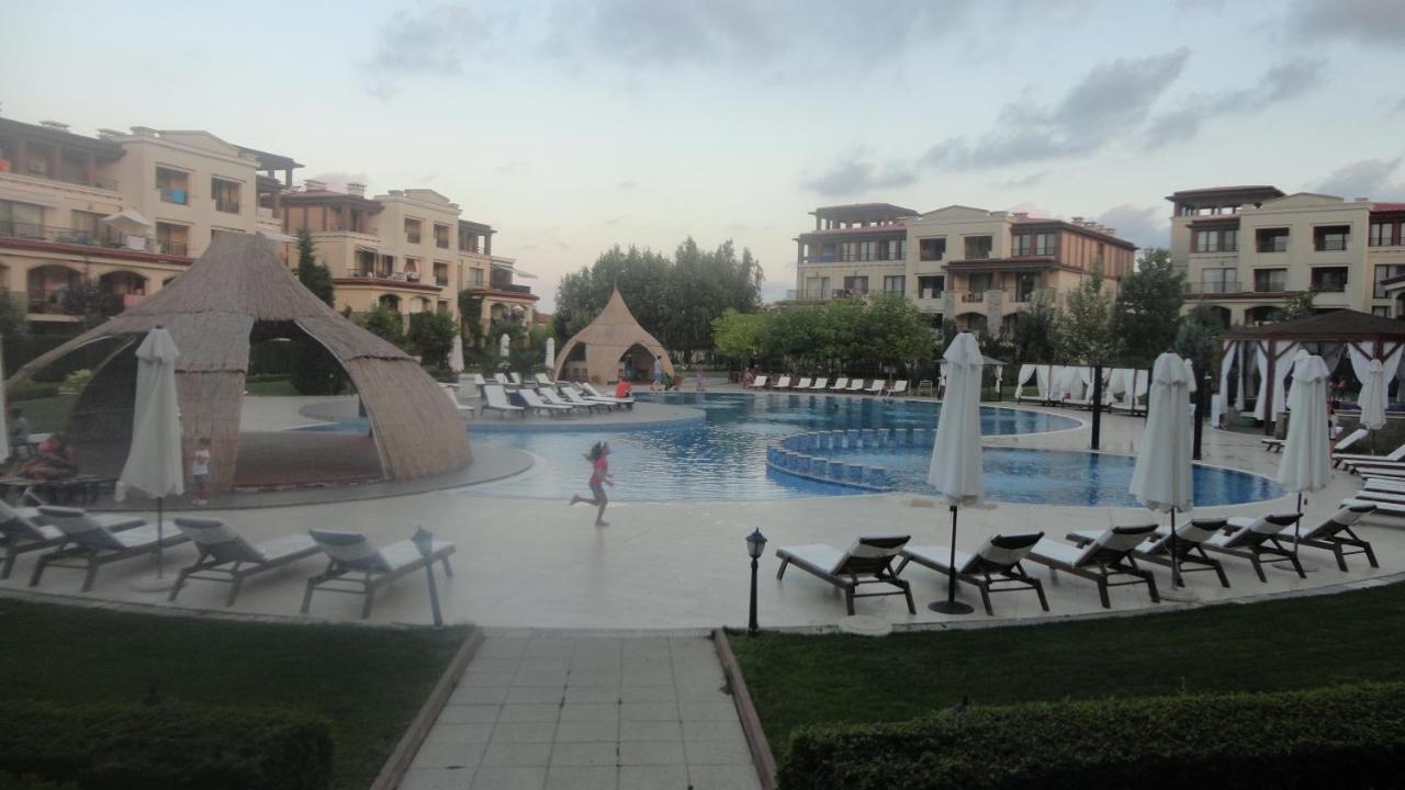 Apartment In Green Beach Resort Kavatsi Созополь Екстер'єр фото