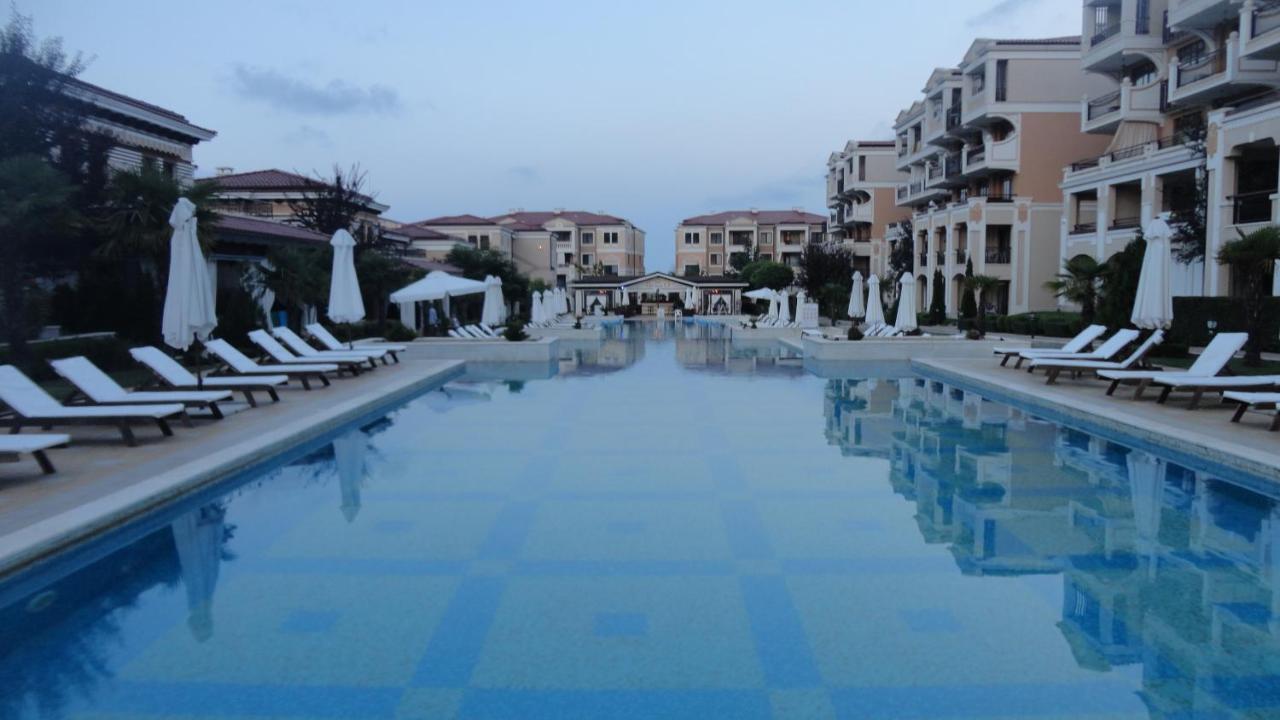 Apartment In Green Beach Resort Kavatsi Созополь Екстер'єр фото