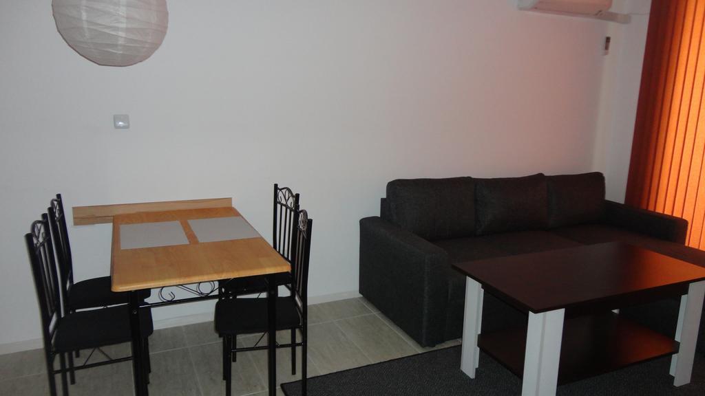 Apartment In Green Beach Resort Kavatsi Созополь Екстер'єр фото