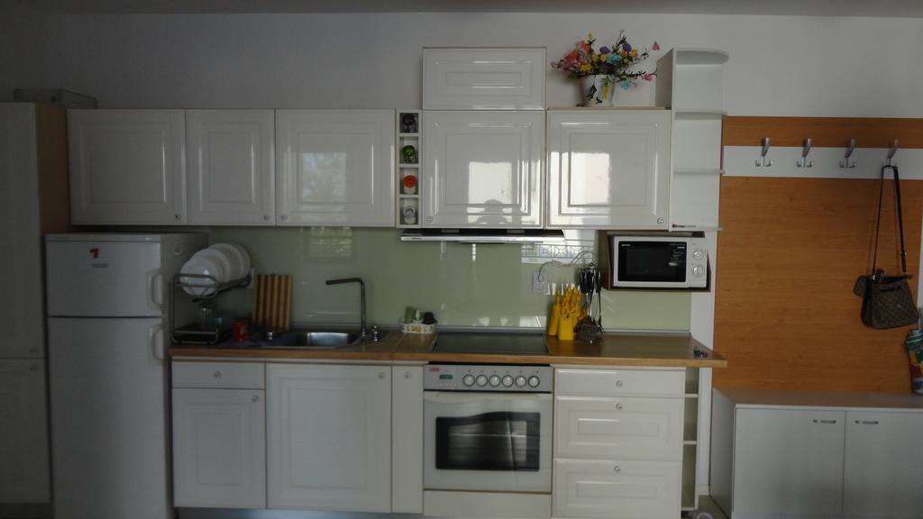 Apartment In Green Beach Resort Kavatsi Созополь Екстер'єр фото