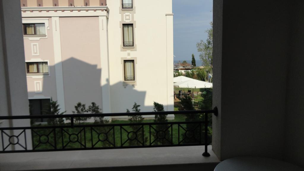 Apartment In Green Beach Resort Kavatsi Созополь Екстер'єр фото